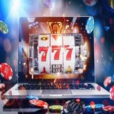 Người chơi Việt Nam trải nghiệm casino trực tuyến sk88 trên điện thoại di động